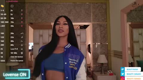 Nina online show from 04-14-26, 01:17