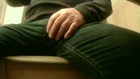 Snapshot of blackberrybill chatting on 01-15-26, 05:16 blackberrybill online show from 01-15-26, 05:16