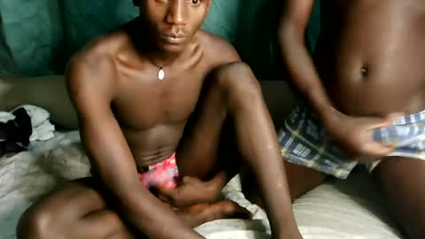Snapshot of blackcoupel chatting on 06-22-26, 02:24 blackcoupel online show from 06-22-26, 02:24
