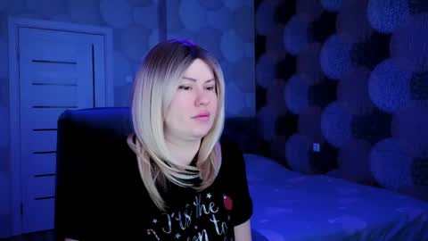 Snapshot of blackeyes11 chatting on 02-11-25, 02:57 blackeyes11 online show from 02-11-25, 02:57