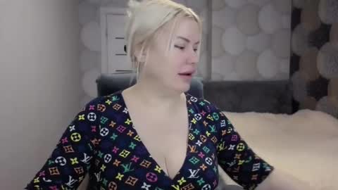 blackeyes11 online show from 11-09-25, 01:04