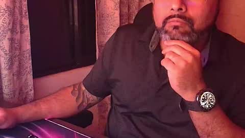 blackfirebird online show from 11-18-25, 05:56