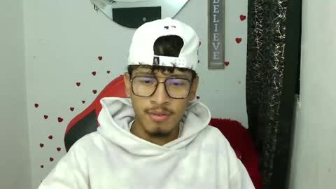 Snapshot of blackfox_desire chatting on 05-03-26, 06:03 mateo online show from 05-03-26, 06:03