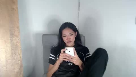 Black  Queen online show from 02-28-25, 12:20
