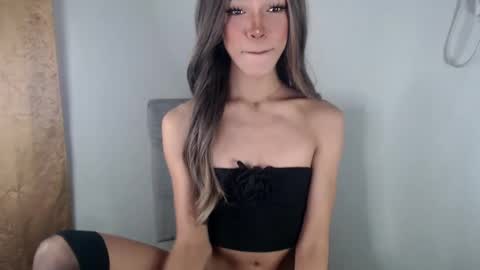 Black  Queen online show from 03-01-25, 05:52