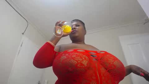 blackladyqx online show from 02-03-25, 07:10