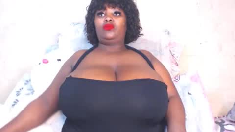 Snapshot of blackladyqx82 chatting on 05-04-26, 10:44 blackladyqx82 online show from 05-04-26, 10:44