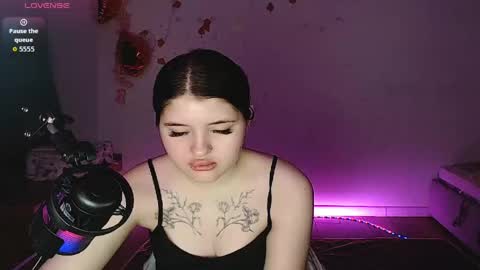 Snapshot of blackroseonee chatting on 05-23-26, 10:14 blackroseonee online show from 05-23-26, 10:14