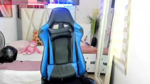 Snapshot of blacksex_boy chatting on 02-03-25, 06:07 Marlon online show from 02-03-25, 06:07