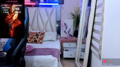 Snapshot of blacksex_boy chatting on 02-09-25, 09:49 Marlon online show from 02-09-25, 09:49