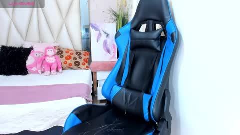 Snapshot of blacksex_boy chatting on 02-13-25, 05:54 Marlon online show from 02-13-25, 05:54