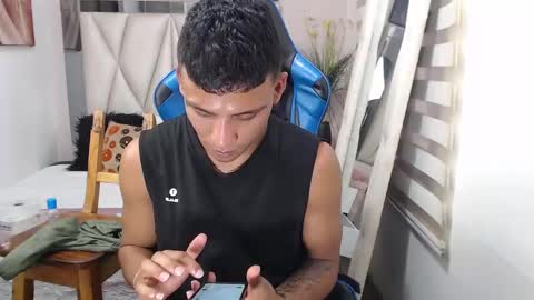 Snapshot of blacksex_boy chatting on 02-19-25, 10:20 Marlon online show from 02-19-25, 10:20