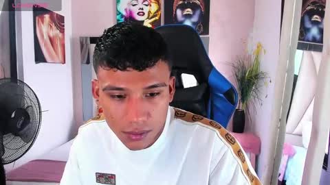 Snapshot of blacksex_boy chatting on 02-26-25, 04:24 Marlon online show from 02-26-25, 04:24