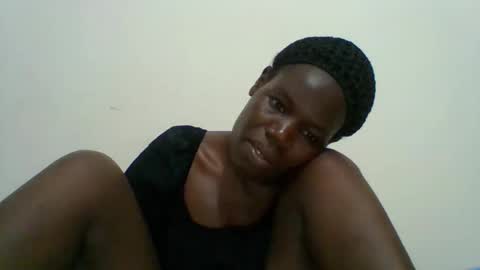 SARAH online show from 04-23-26, 06:54