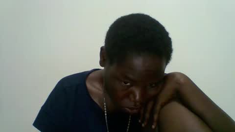 Snapshot of blacksexygal chatting on 05-03-26, 05:24 SARAH online show from 05-03-26, 05:24