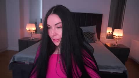 blacksilkqueen online show from 12-05-25, 02:47