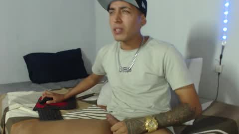 Scott IMDEPENDIENT MODEL online show from 11-05-25, 11:27