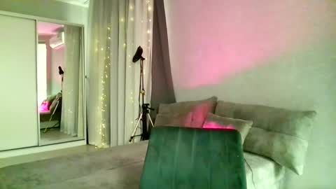 Ivy online show from 10-02-25, 11:39