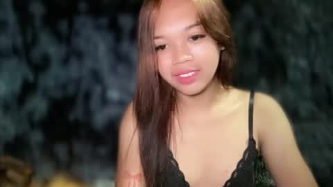 Snapshot of blacky_luna chatting on 11-03-25, 10:05 sweetyluna online show from 11-03-25, 10:05