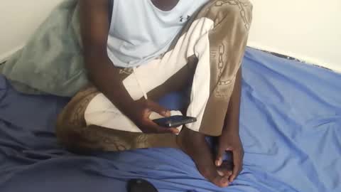 Snapshot of blackzilian_5 chatting on 04-26-26, 10:46 blackzilian_5 online show from 04-26-26, 10:46