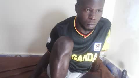 Snapshot of blackzilian_5 chatting on 05-10-26, 03:23 blackzilian_5 online show from 05-10-26, 03:23