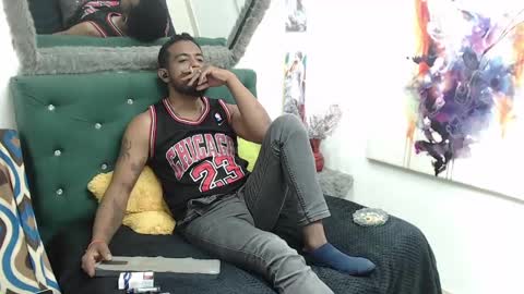 Snapshot of blade_foxx chatting on 01-10-25, 04:54 Richard online show from 01-10-25, 04:54