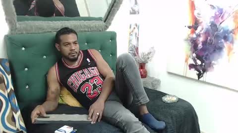 Snapshot of blade_foxx chatting on 01-10-25, 07:57 Richard online show from 01-10-25, 07:57