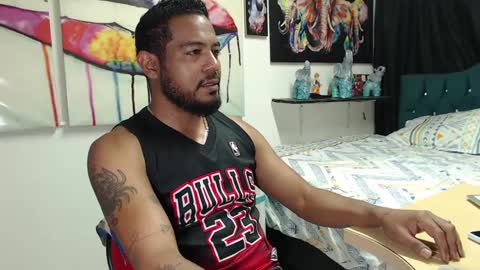 Snapshot of blade_foxx chatting on 01-16-25, 04:07 Richard online show from 01-16-25, 04:07