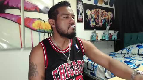 Snapshot of blade_foxx chatting on 01-23-25, 12:04 Richard online show from 01-23-25, 12:04