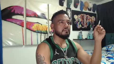 Snapshot of blade_foxx chatting on 01-26-25, 02:45 Richard online show from 01-26-25, 02:45