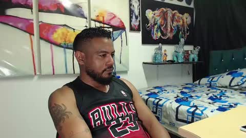 Snapshot of blade_foxx chatting on 01-28-25, 06:05 Richard online show from 01-28-25, 06:05