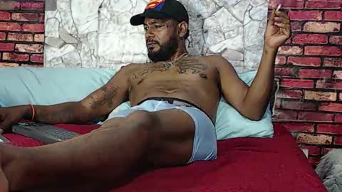Snapshot of blade_foxx chatting on 05-01-26, 03:22 Richard online show from 05-01-26, 03:22