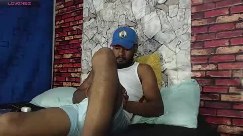 Snapshot of blade_foxx chatting on 05-19-26, 01:00 Richard online show from 05-19-26, 01:00