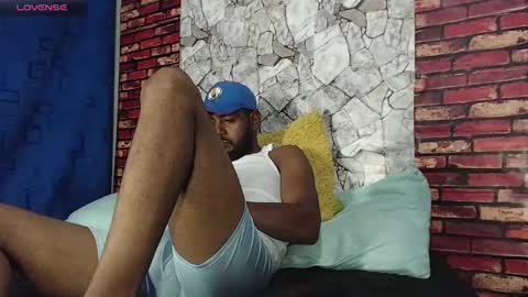 Snapshot of blade_foxx chatting on 05-19-26, 01:56 Richard online show from 05-19-26, 01:56