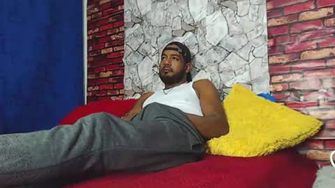 Snapshot of blade_foxx chatting on 06-17-26, 04:15 Richard online show from 06-17-26, 04:15