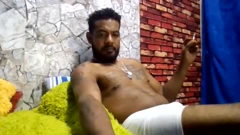 Snapshot of blade_foxx chatting on 07-17-26, 01:56 Richard online show from 07-17-26, 01:56