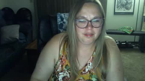Snapshot of bladesizzo3111 chatting on 06-07-26, 05:00 bladesizzo3111 online show from 06-07-26, 05:00