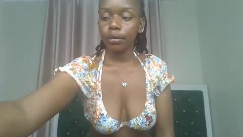 Snapshot of blair_havoc chatting on 05-17-26, 10:55 Blair online show from 05-17-26, 10:55