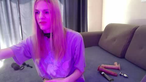 Snapshot of blaire_18 chatting on 03-07-25, 09:29 blaire 18 online show from 03-07-25, 09:29