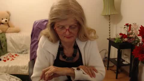 Snapshot of blairfort chatting on 02-12-25, 03:40 blairfort online show from 02-12-25, 03:40