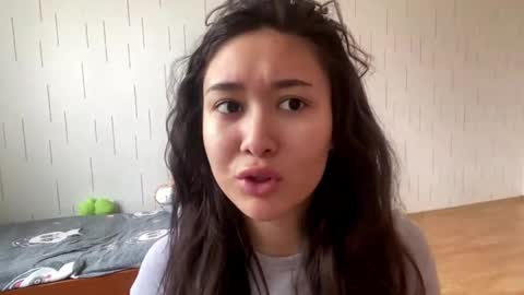 Mila online show from 04-05-26, 06:10