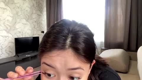 Snapshot of blairstassen chatting on 06-27-26, 09:14 Mila online show from 06-27-26, 09:14