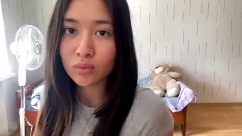 Snapshot of blairstassen chatting on 08-03-26, 09:59 Mila online show from 08-03-26, 09:59