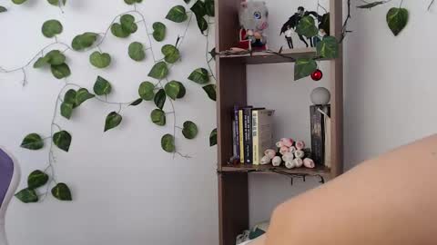   online show from 02-13-25, 03:03