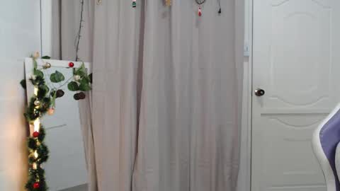   online show from 12-03-25, 01:53