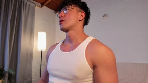 Snapshot of blake_levi chatting on 01-20-25, 01:50 Blake Levi Independent Model online show from 01-20-25, 01:50