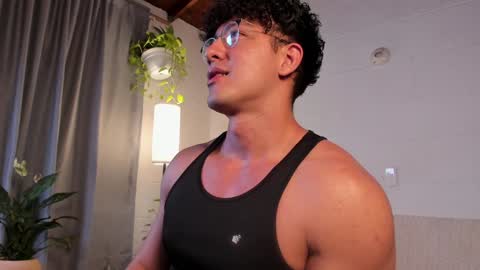 Snapshot of blake_levi chatting on 02-01-25, 01:23 Blake Levi Independent Model online show from 02-01-25, 01:23