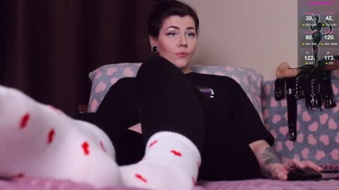 Snapshot of blake_luna chatting on 12-14-24, 03:58 Britney online show from 12-14-24, 03:58