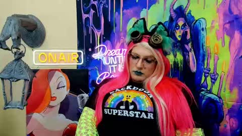 Snapshot of blakelytgirl chatting on 05-19-26, 02:40 Blakely Morningstar online show from 05-19-26, 02:40