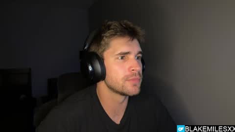 Snapshot of blakemiles2 chatting on 05-21-26, 02:29 Blake Miles online show from 05-21-26, 02:29